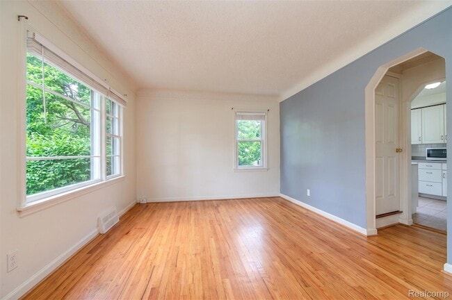 Photo - 3224 N Altadena Ave