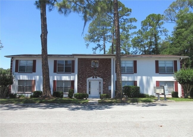 Building Photo - 2410 SE 16th Ave Unit H