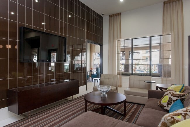 Ladera Apartment Homes, Clubhouse - Ladera Apartment Homes