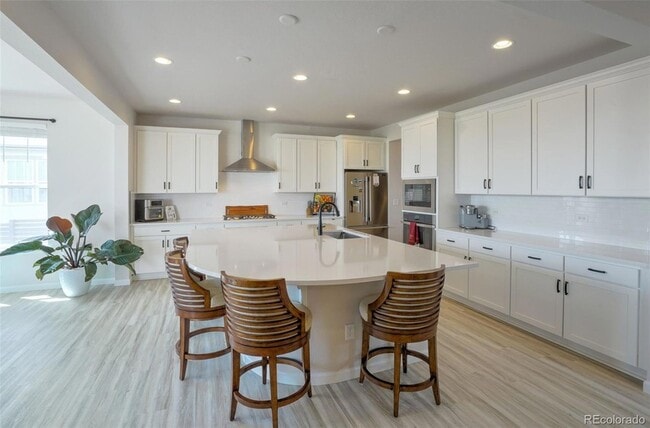 Photo - 188 S Waterloo St