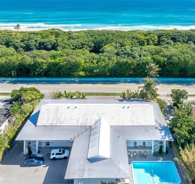 Building Photo - 501 N Ocean Blvd Unit 5