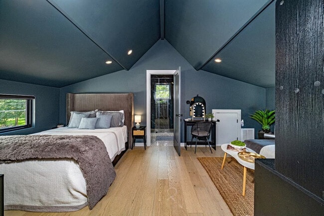 Photo - 1818 W 39th St Unit ID1295600P