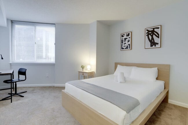 Photo - 901 N Pollard St Unit FL6-ID1022556P