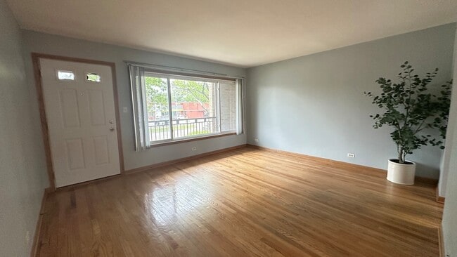 Photo - 4935 N Harlem Ave Unit 2