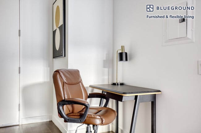 Photo - 95 Wall St Unit FL14-ID119