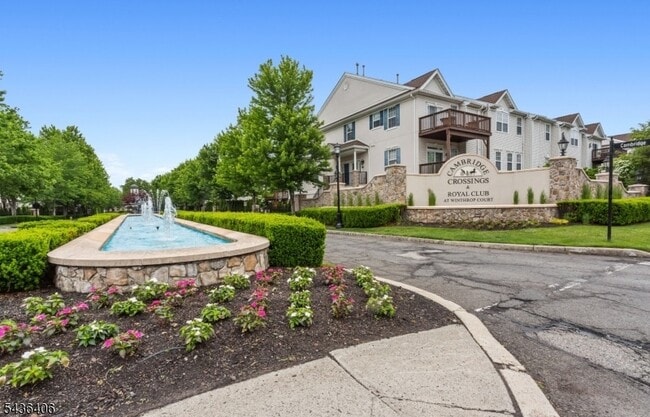 Photo - 28 Devonshire Dr