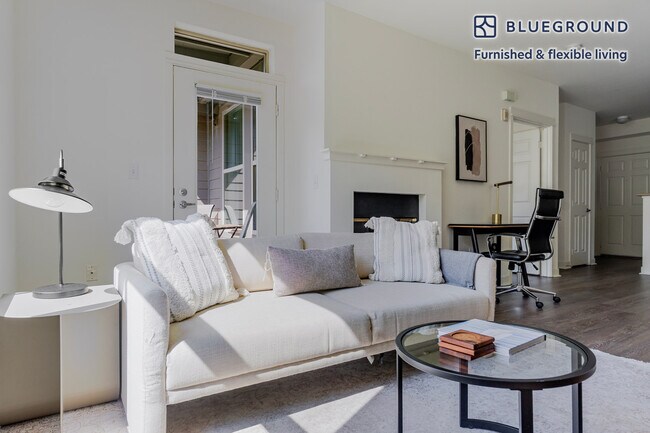 Photo - 11000 NE 10th St Unit FL3-ID879