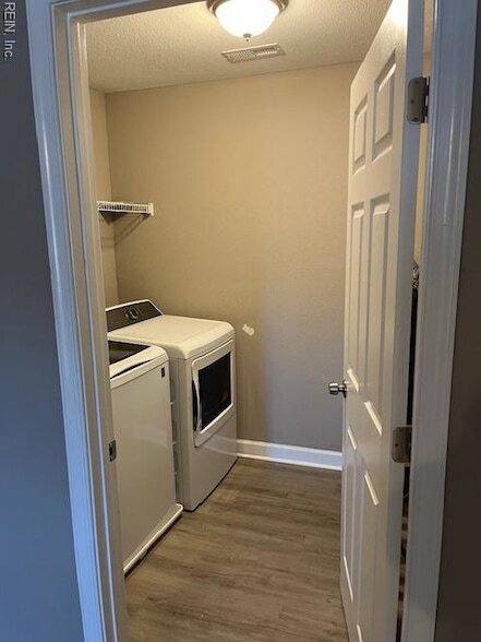 Photo - 6246 Chesapeake Blvd