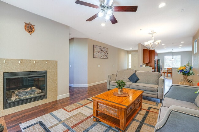 Photo - 140 Lawlor Ct Unit ID1307443P