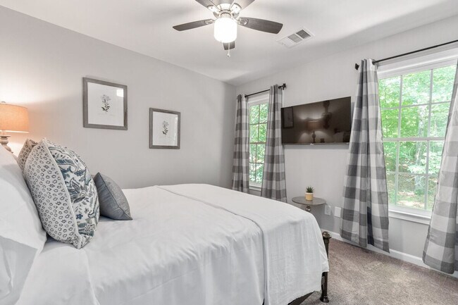 Photo - 535 Douthit Ferry Rd Unit ID1234800P