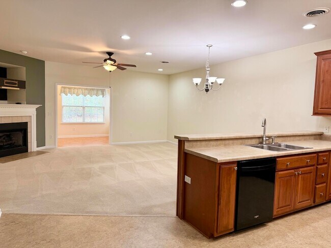 Photo - 5644 Mountain Oaks Ln