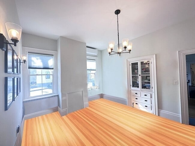 Photo - 83 Thorndike St