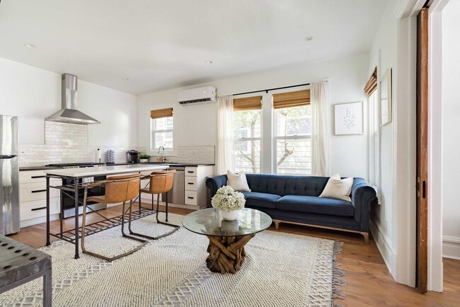 Photo - 1605 NW 23rd Ave Unit ID1309854P