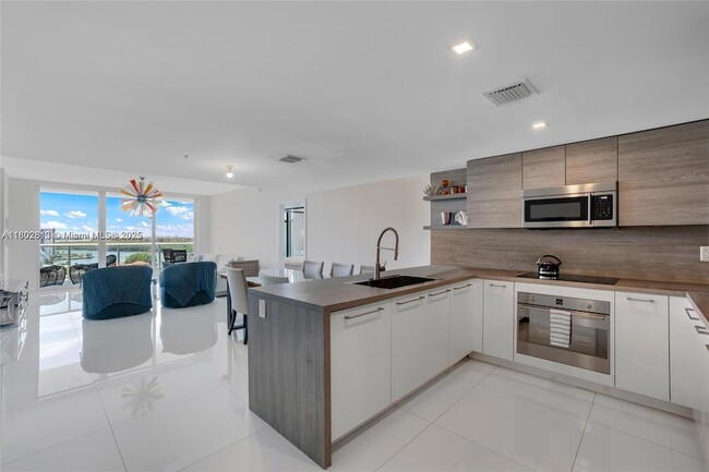 Photo - 400 Sunny Isles Blvd Unit 1106