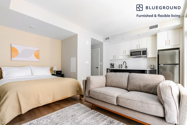 Photo - 4924 St Elmo Ave Unit FL10-ID1069