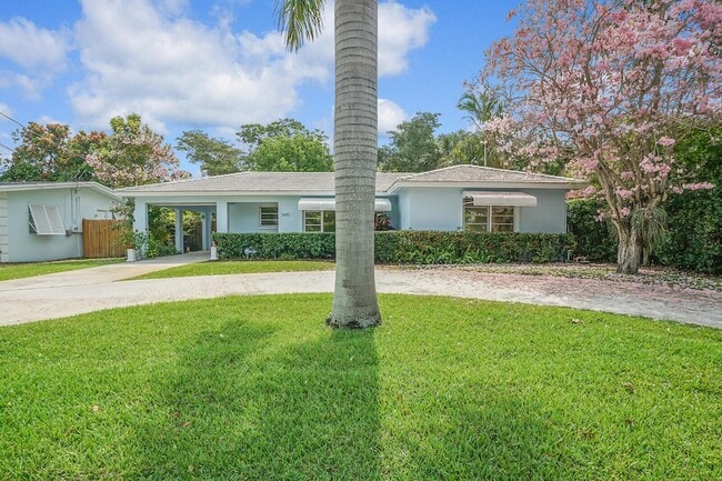 Photo - 3410 Poinsettia Ave