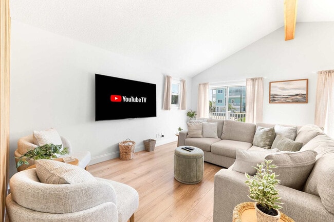 Photo - 108 Zamora St Unit ID1369277P