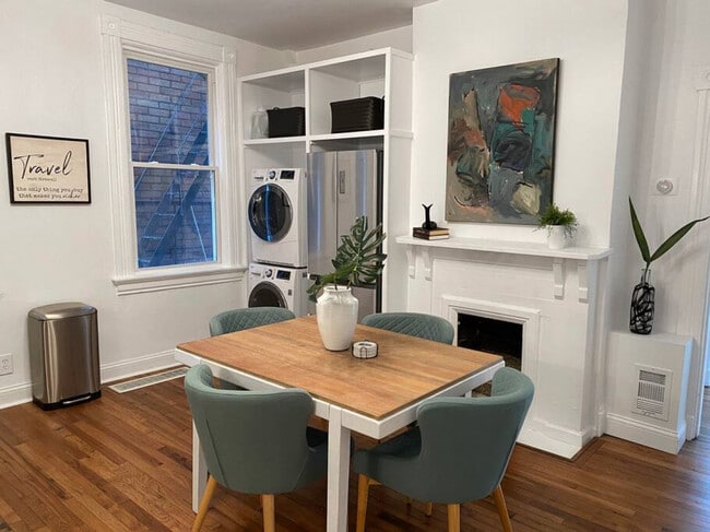 Photo - 1137 Fuller St Unit ID1056032P