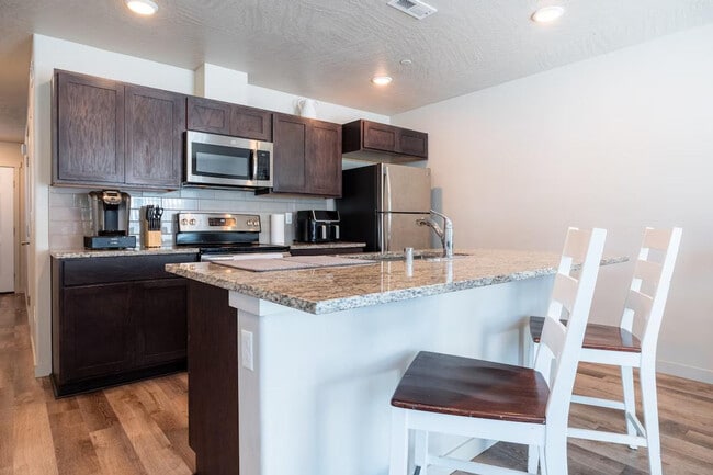 Photo - 5706 W 1st Pl Unit ID1324034P