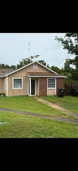 Building Photo - 2518 Chandalar Ln