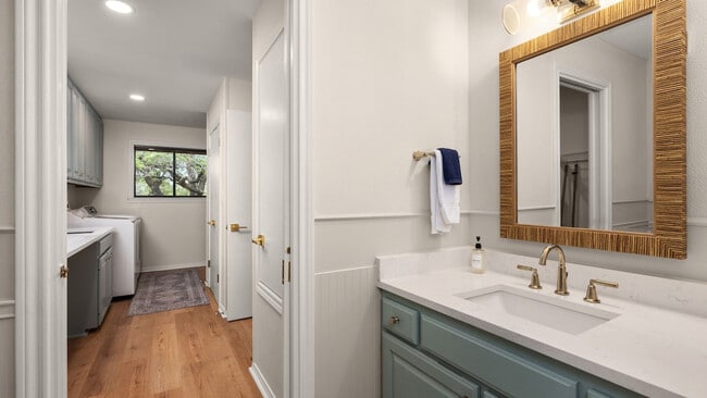 Photo - 515 Golden Eagle Loop Unit SI ID1521916P