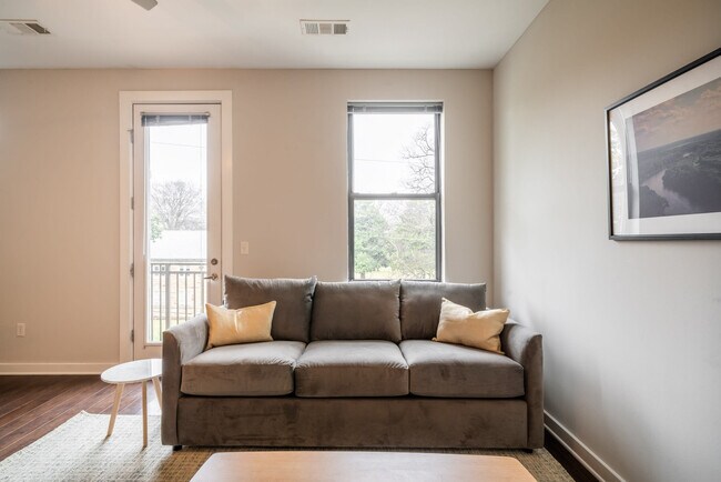 Photo - 1016 18th Ave S Unit ID1014379P