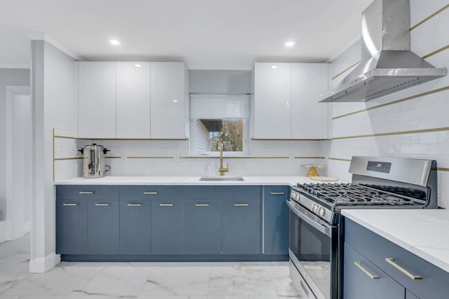 Photo - 110 Smith Hill Rd Unit ID1328114P