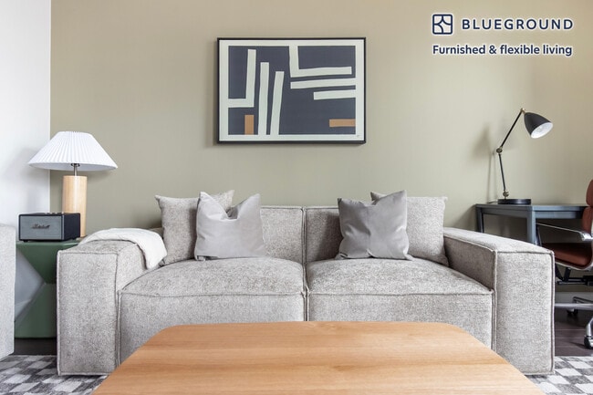 Photo - 77 W Huron St Unit SI FL6-ID1382