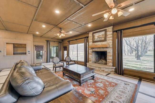 Building Photo - 9680 Co Rd 128 Unit ID1019513P