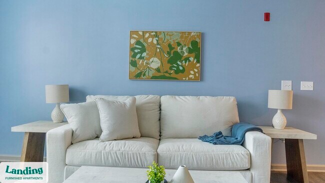 Photo - 900 E Six Forks Rd Unit 524.1411567