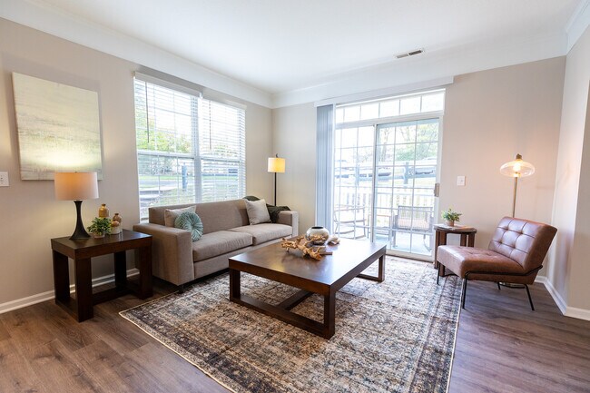 Building Photo - Chestnut Hill Apartments