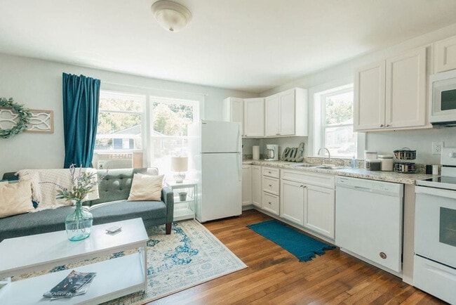 Photo - 905 Hill St Unit SI ID1397967P