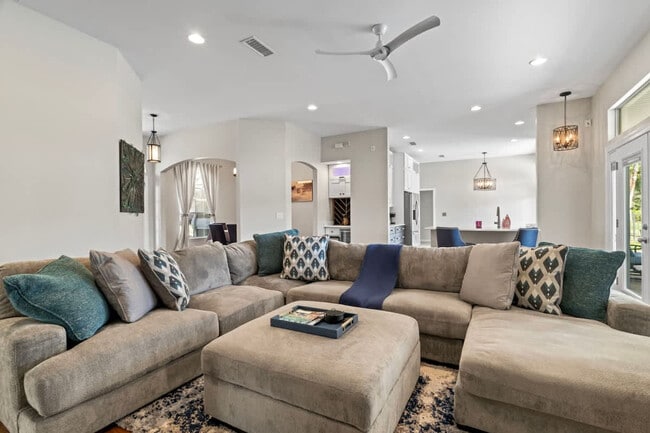 Photo - 12160 Irwin Manor Dr Unit SI ID1578507P