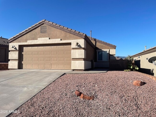 Building Photo - 4981 E Catalina Ct