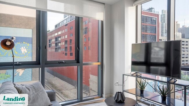 Photo - 698 NE 1st Ave Unit CMW-0605.1401740