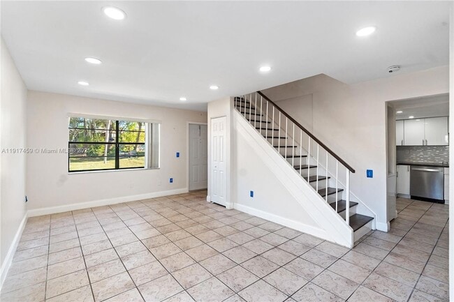 Photo - 6241 SW 116th Pl Unit B