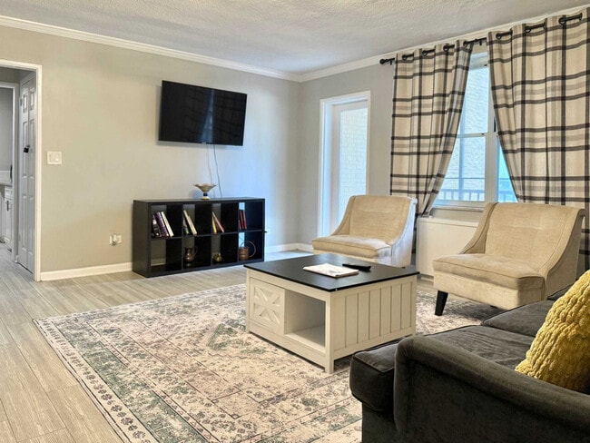 Photo - 300 W Peachtree St NW Unit SI ID1299355P