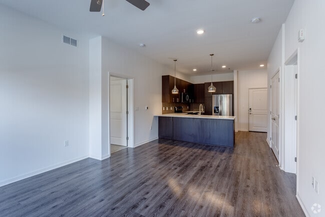 1BR, 1BA + Den - A4 - The Apex at CityPlace