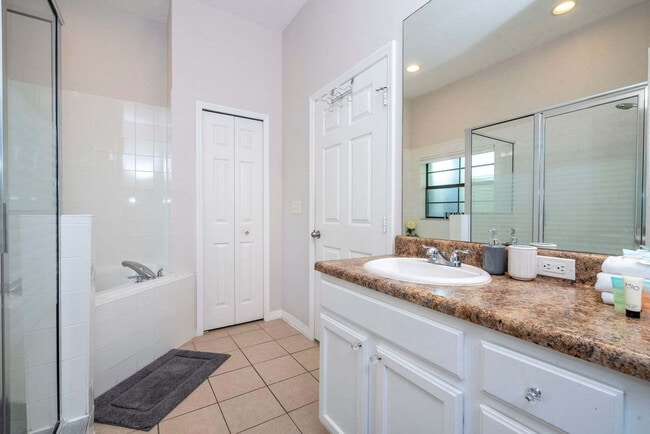 Photo - 3050 Pirates Retreat Ct Unit ID1038610P