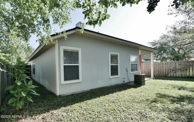 Photo - 1290 Ardmore St