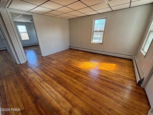 Photo - 2565 Easton Turnpike