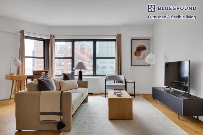 Photo - 279 E 44th St Unit SI FL21-ID894