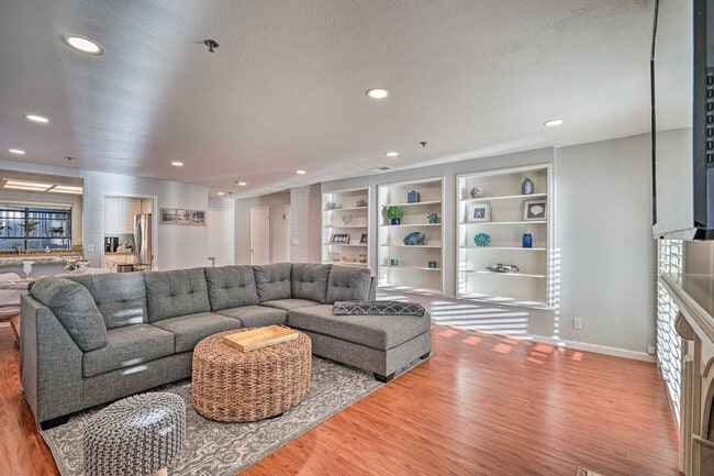 Photo - 222 Palmetto Ave Unit ID1304929P