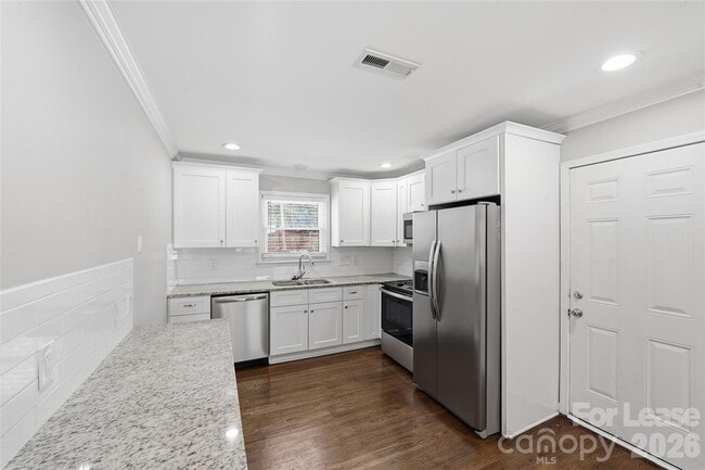 Photo - 2521 Dora Dr