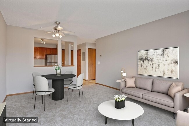 Photo - 720 3rd Ave NE