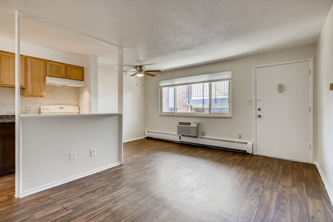 Photo - 2330 S University Blvd