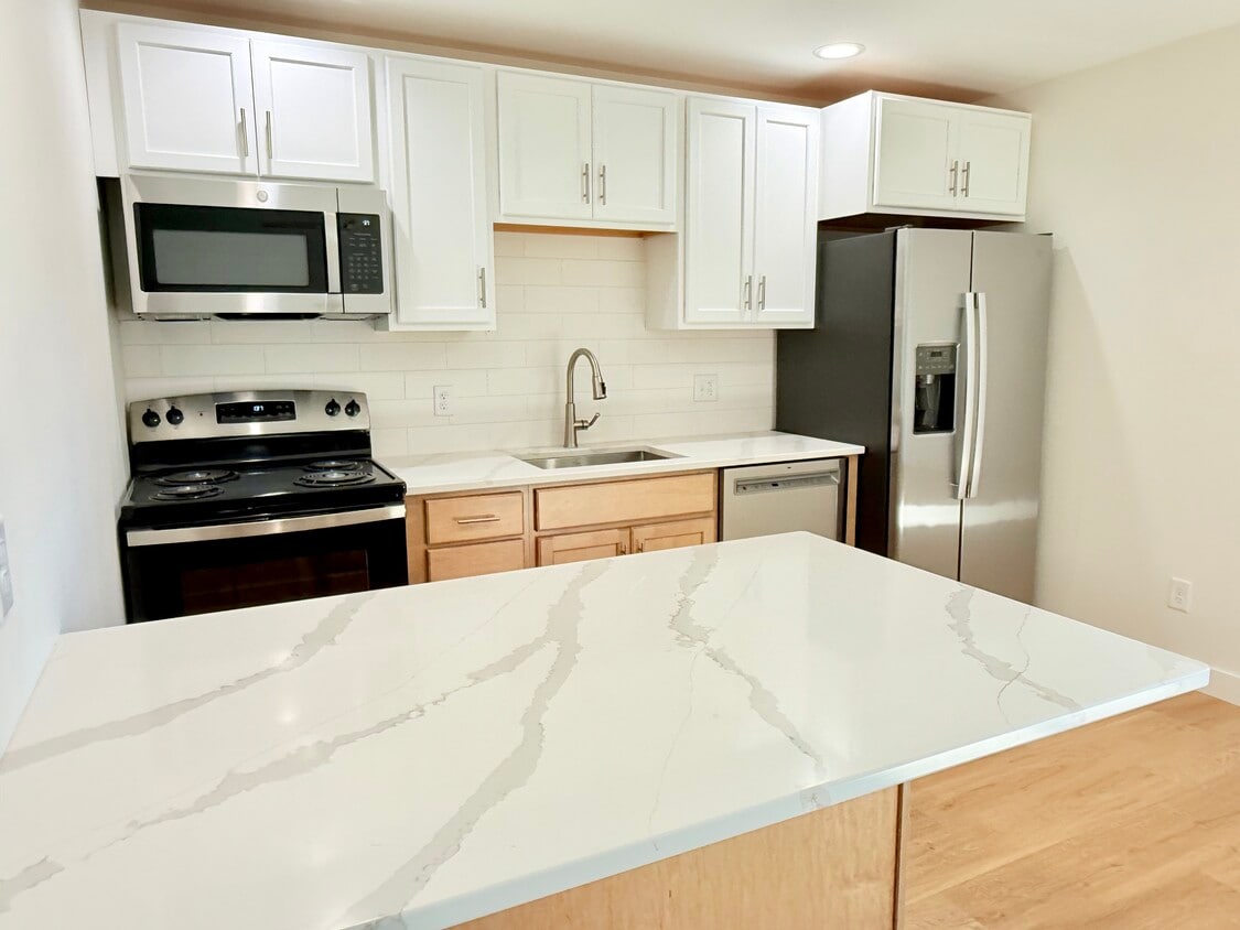 Floor Plan - 2 Bed 1 Bath