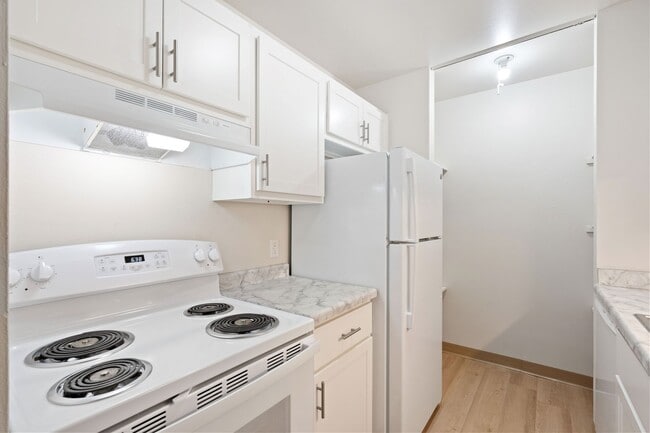 Photo - Springdale Apartments