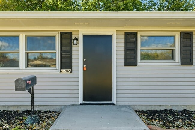 Photo - 2908 S Walcott St