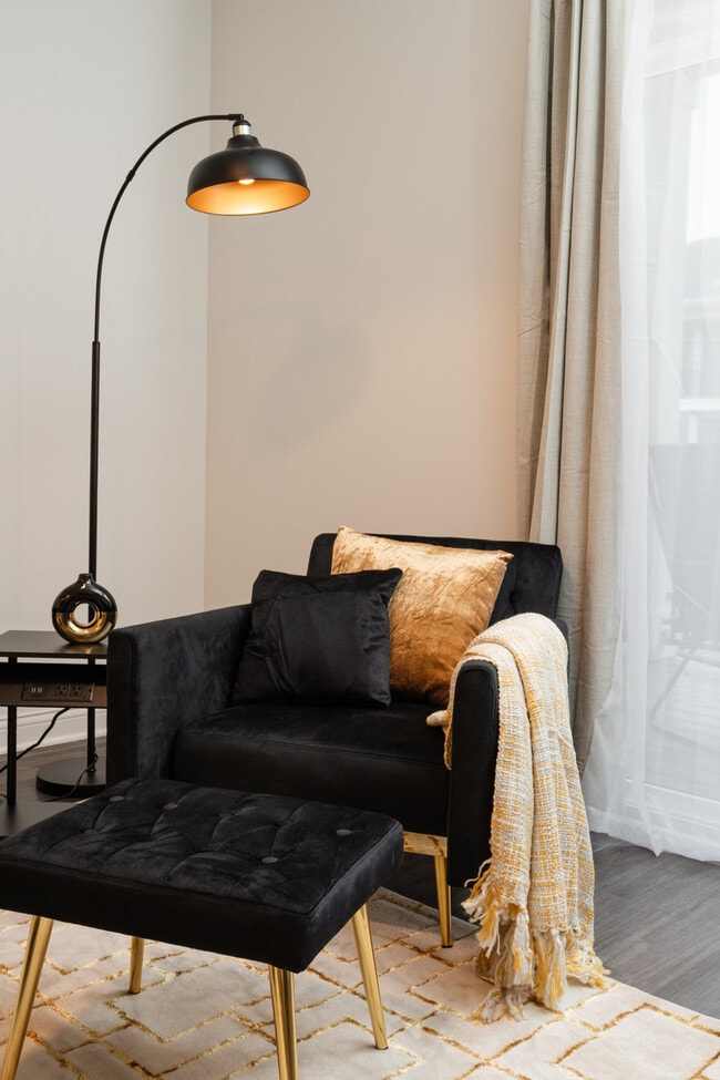 Photo - 5861 Royal Ln Unit ID1058532P